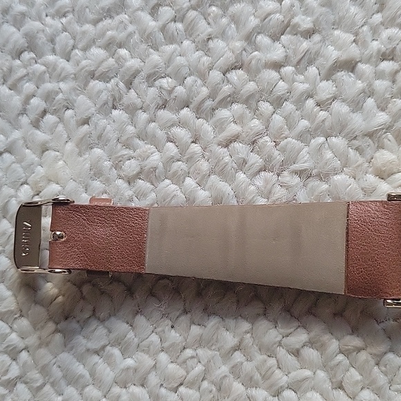 Watch - Picture 5 of 8